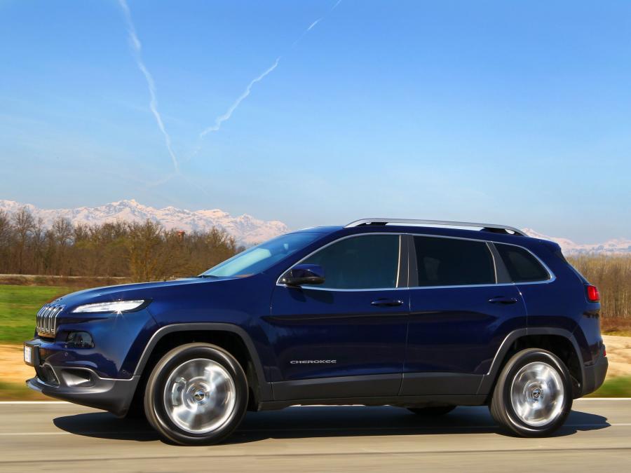  Jeep Cherokee Limited 2014 года  (EU) (фото 25 из 25)
